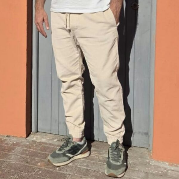 SPORTY JOGGER BEIGE CORD